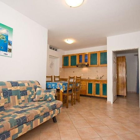 Apartments Valentino Vrsar Bagian luar foto