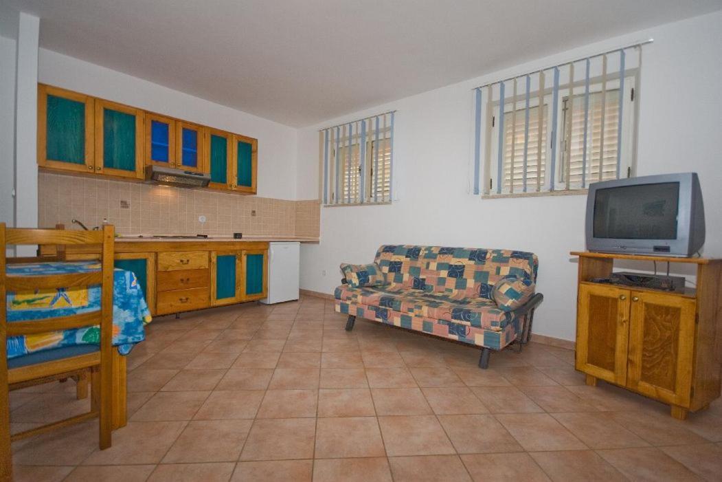 Apartments Valentino Vrsar Bagian luar foto