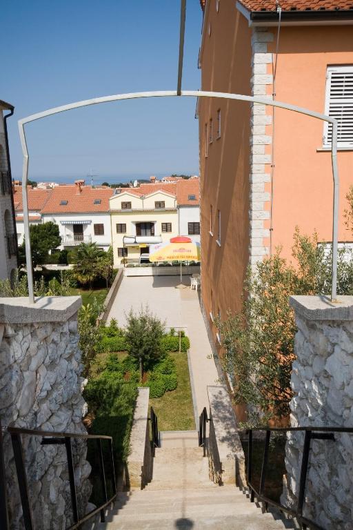 Apartments Valentino Vrsar Bagian luar foto